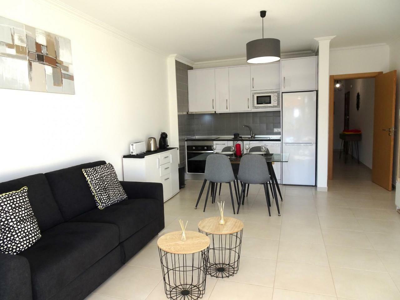 Copacabana By Check-In Portugal Apartment Виламура Екстериор снимка